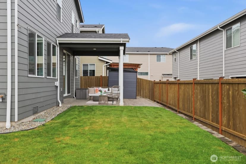Property photo for 18216 137th Place Se, Renton photo 32
