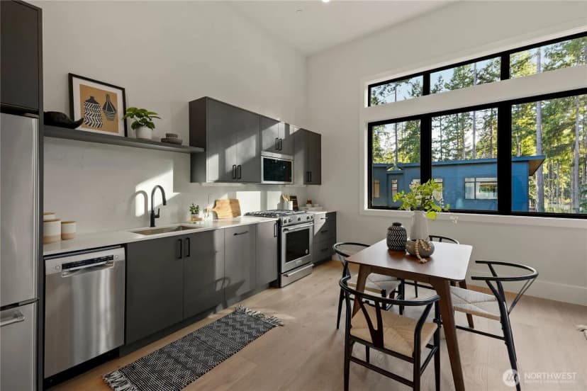 Property photo for 13982 Manzanita Road Ne, Bainbridge Island photo 29