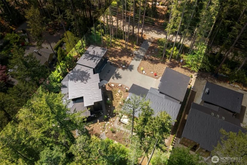 Property photo for 13982 Manzanita Road Ne, Bainbridge Island photo 37