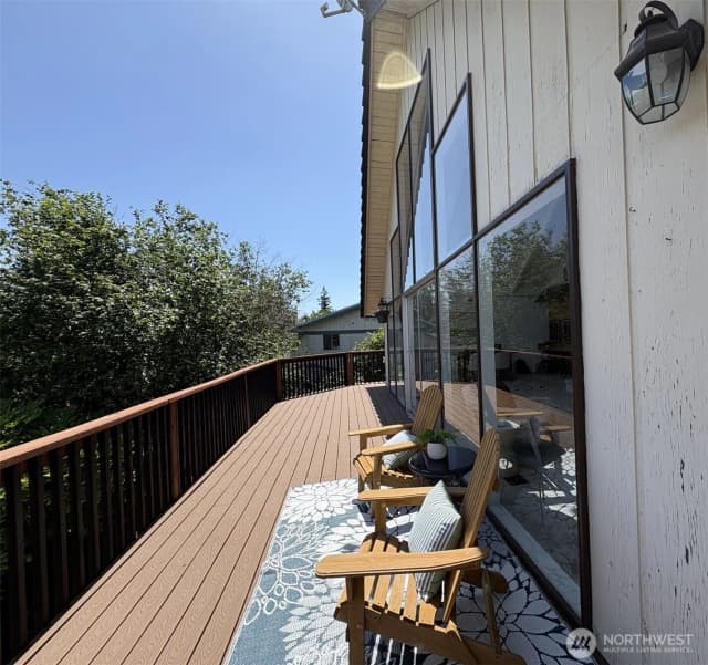 Property photo for 4625 124th Avenue Ct E, Edgewood photo 3