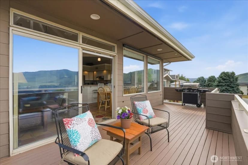 Property photo for 101 Stormy Mountain Way, Chelan photo 14