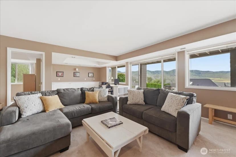 Property photo for 101 Stormy Mountain Way, Chelan photo 25