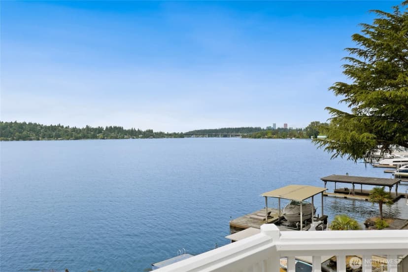 Property photo for 5021 Lakehurst Lane, Bellevue photo 22