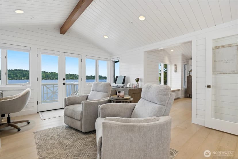 Property photo for 5021 Lakehurst Lane, Bellevue photo 18