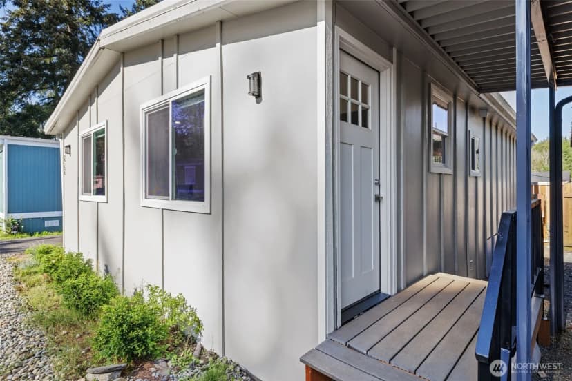 Property photo for 31108 3rd Avenue #222, Black Diamond photo 3