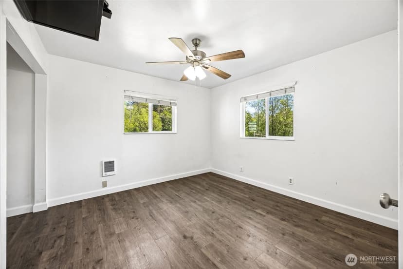 Property photo for 13710 Madrona Road Sw, Port Orchard photo 20