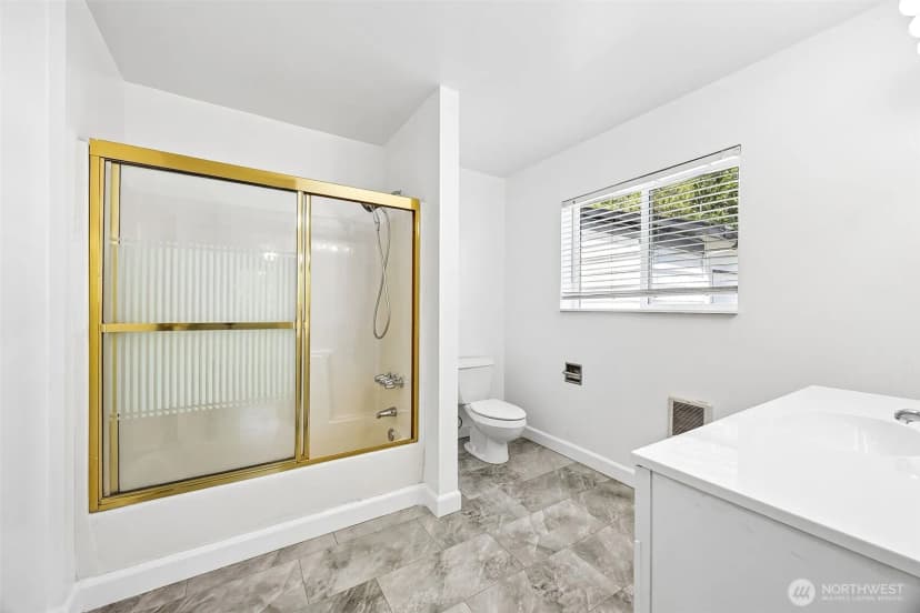 Property photo for 13710 Madrona Road Sw, Port Orchard photo 23