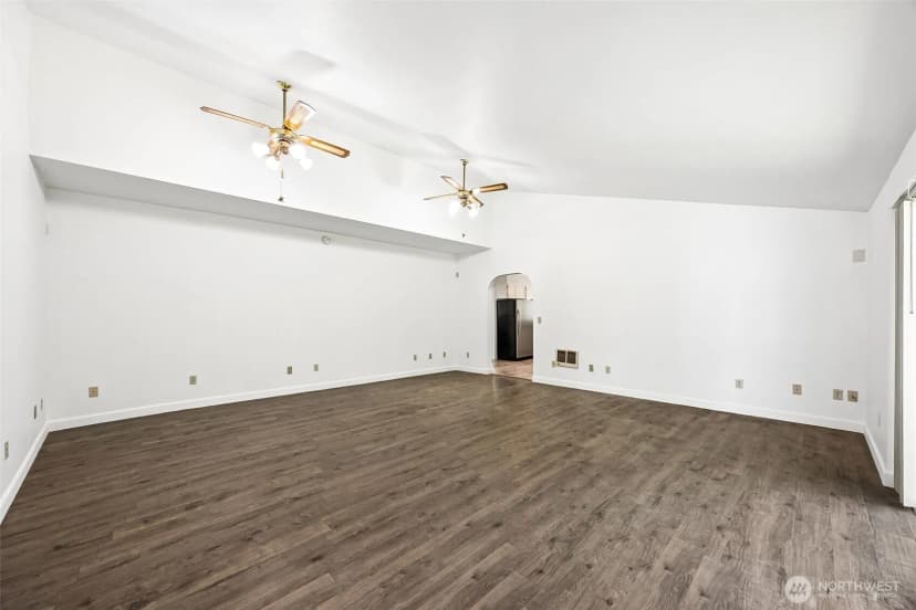 Property photo for 13710 Madrona Road Sw, Port Orchard photo 17
