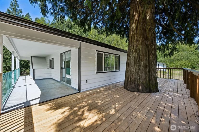 Property photo for 13710 Madrona Road Sw, Port Orchard photo 32