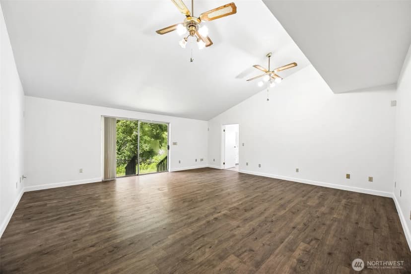 Property photo for 13710 Madrona Road Sw, Port Orchard photo 15