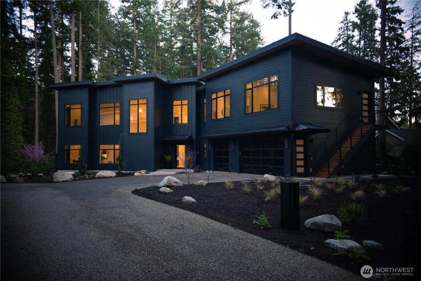 Property photo for 13970 Manzanita Road Ne, Bainbridge Island
