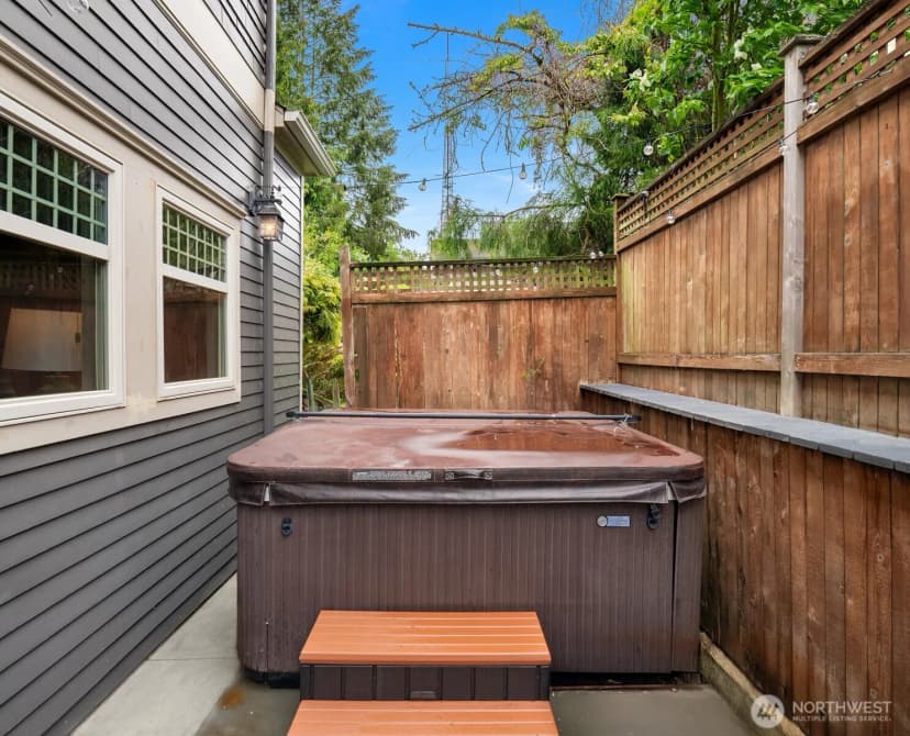 Property photo for 159 Blaine Street, Seattle photo 34