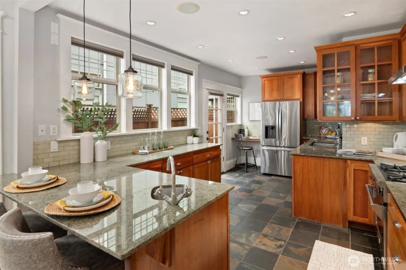Property photo for 159 Blaine Street, Seattle photo 15