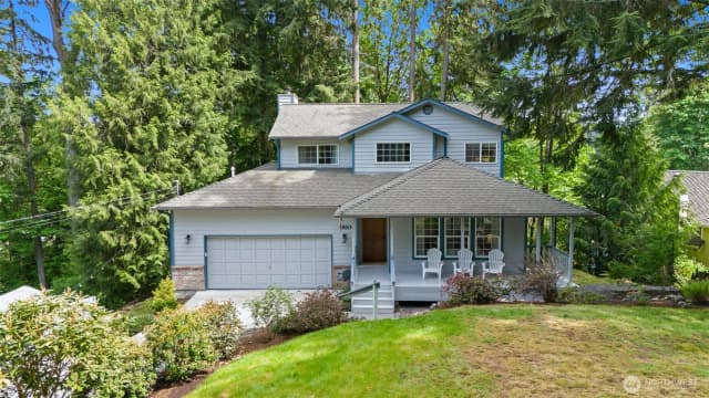 Property photo for 18104 Broadway Avenue, Snohomish photo 2