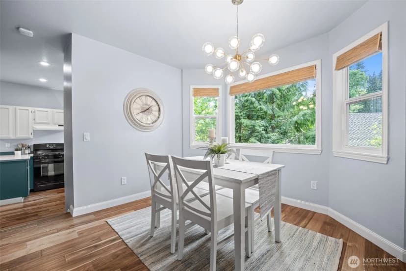 Property photo for 18104 Broadway Avenue, Snohomish photo 9