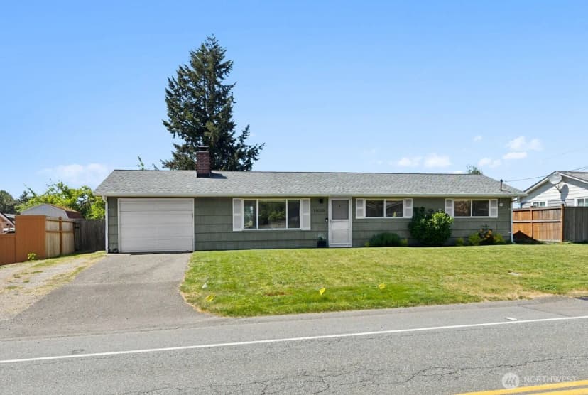Property photo for 17035 128th Avenue Se, Renton
