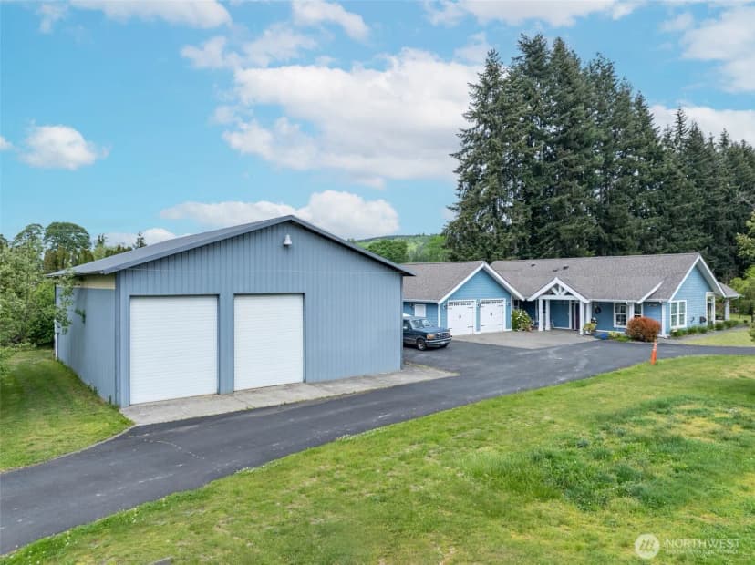 Property photo for 2716 Foron Road, Centralia photo 3