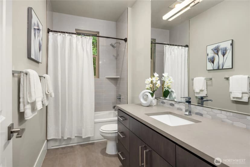 Property photo for 22277 Ne 3rd Court, Sammamish photo 32
