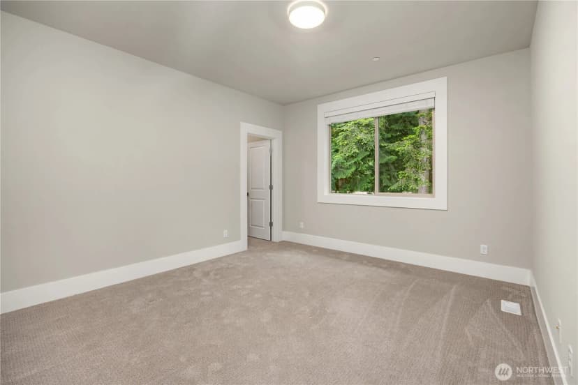 Property photo for 22277 Ne 3rd Court, Sammamish photo 31