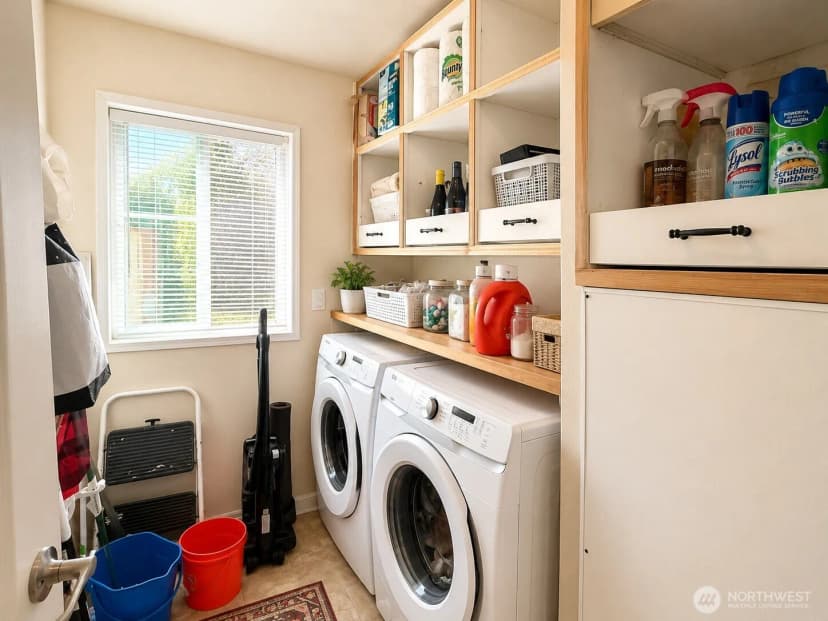 Property photo for 18425 Ne 95th Street #34, Redmond photo 16