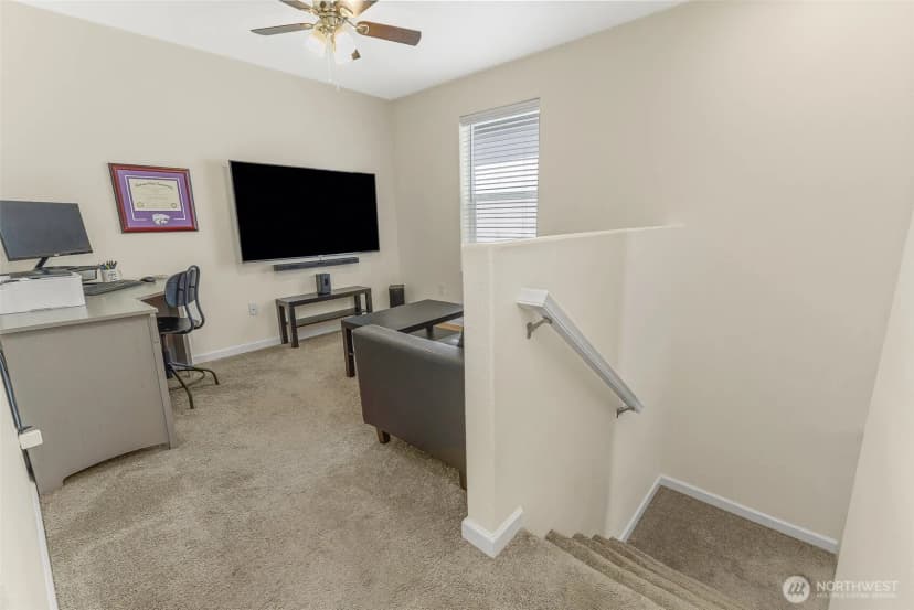 Property photo for 1228 W 16th Avenue, La Center photo 17