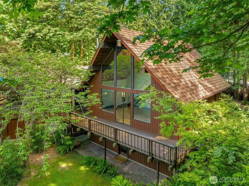 Property photo for 5709 80th Avenue Se, Mercer Island photo 34