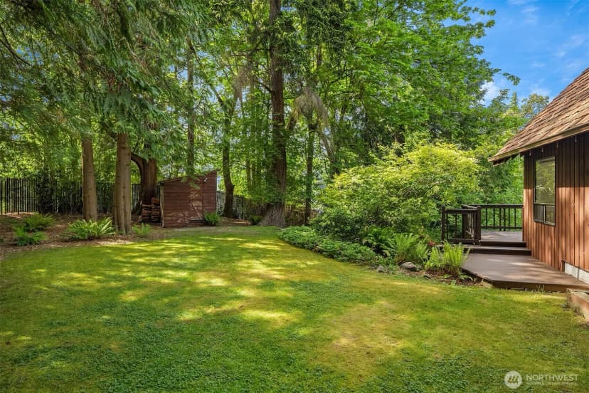 Property photo for 5709 80th Avenue Se, Mercer Island photo 33