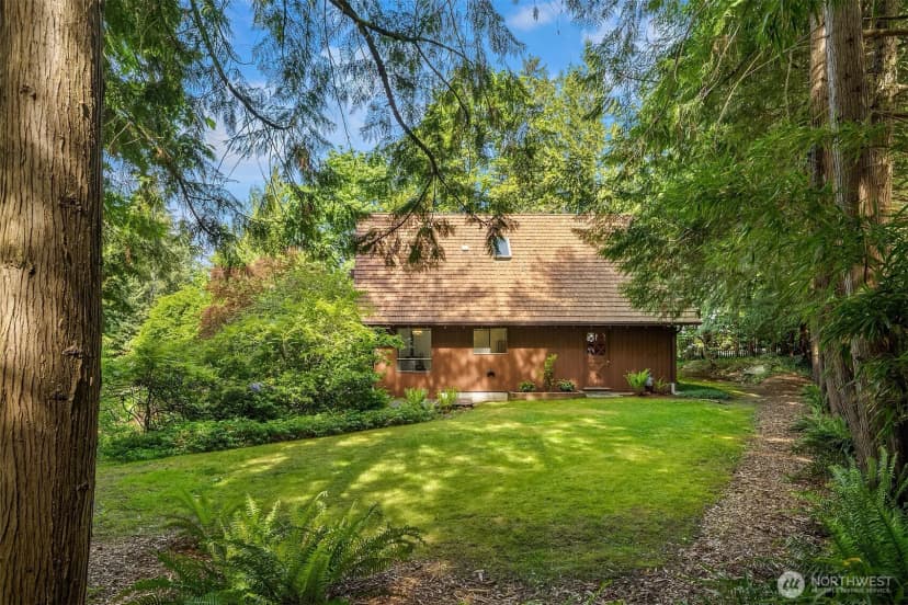 Property photo for 5709 80th Avenue Se, Mercer Island photo 32