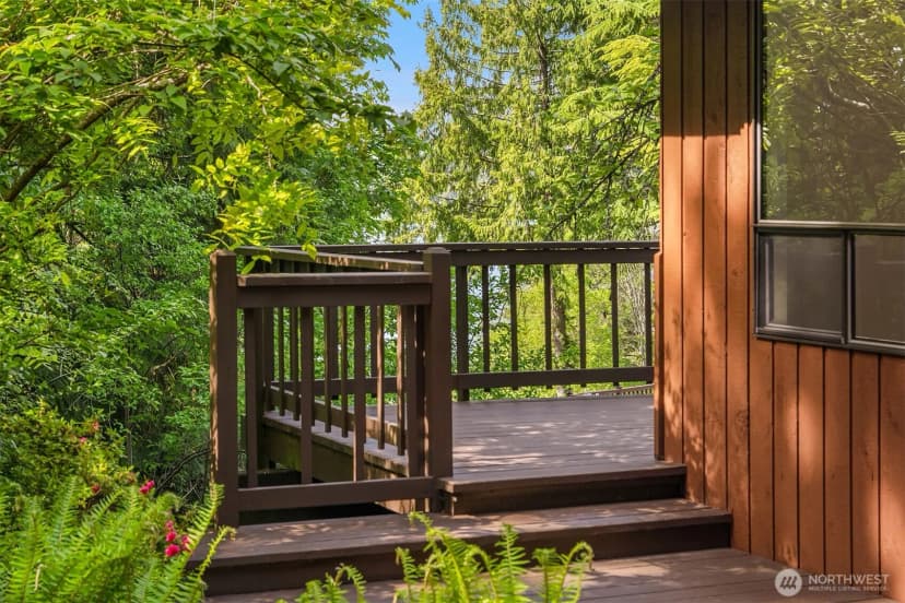 Property photo for 5709 80th Avenue Se, Mercer Island photo 26