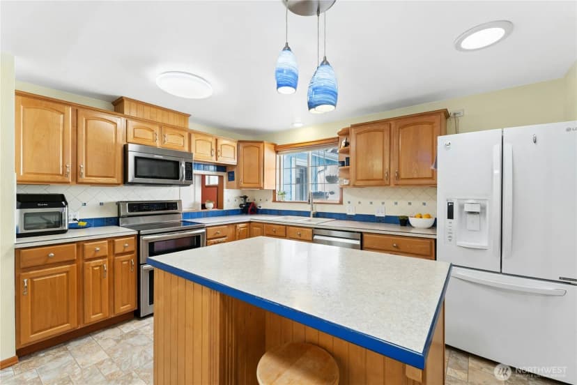 Property photo for 18204 59th Place W, Lynnwood photo 6