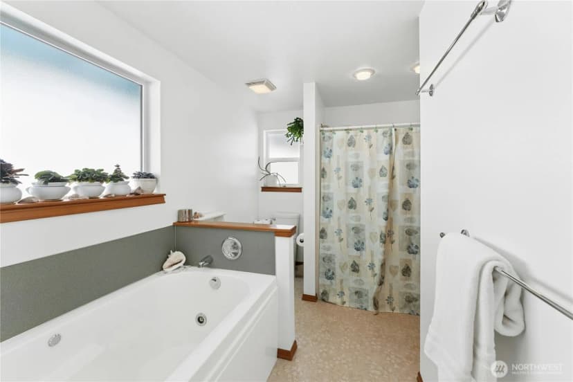 Property photo for 18204 59th Place W, Lynnwood photo 16