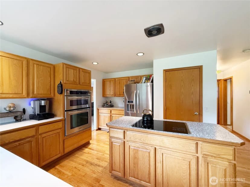 Property photo for 22833 107th Avenue Ne, Arlington photo 9