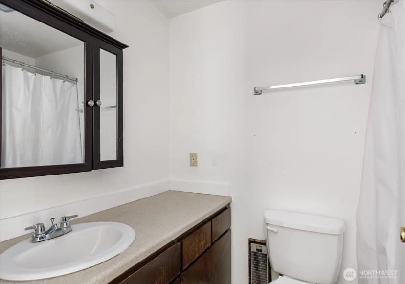 Property photo for 2642 Olympic Drive, Oak Harbor photo 17