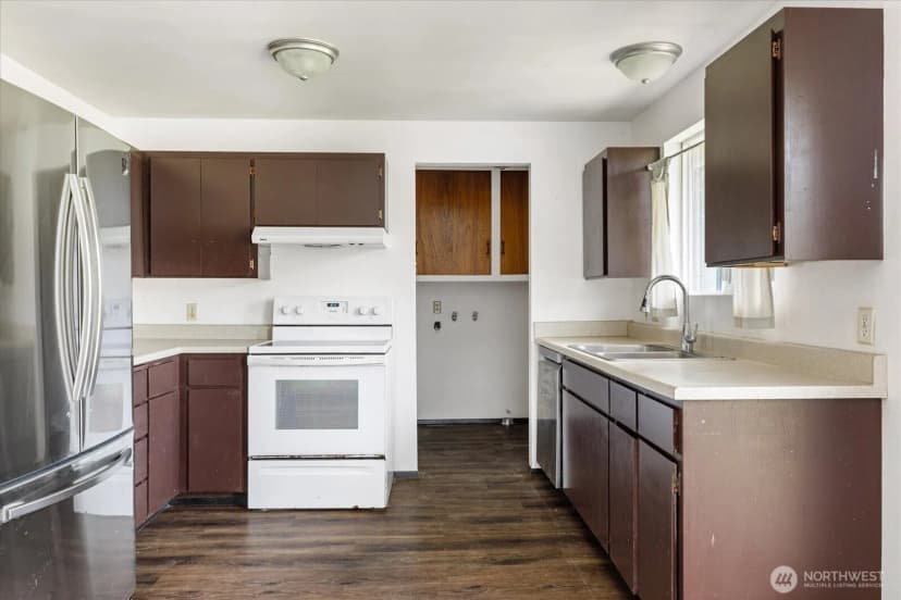 Property photo for 2642 Olympic Drive, Oak Harbor photo 6