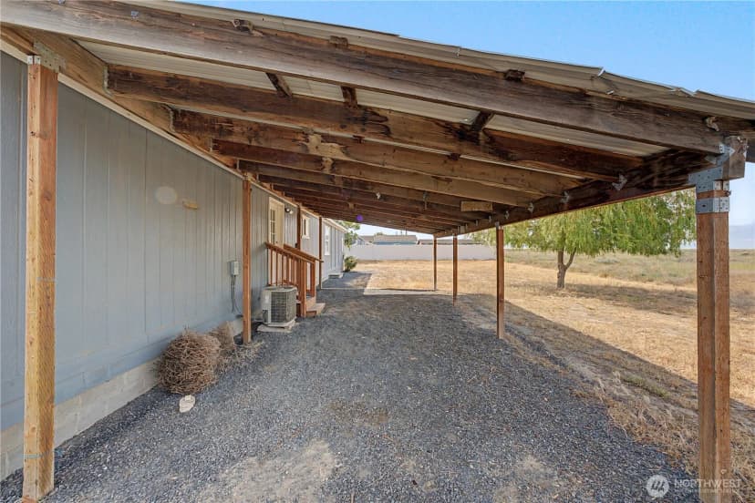Property photo for 723 S Jackson Street, Warden photo 30