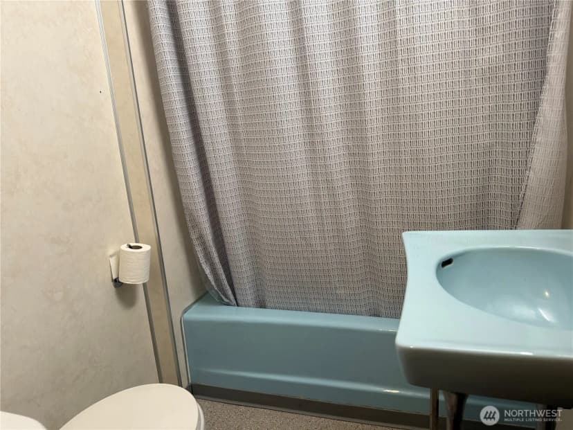 Property photo for 27105 K Place, Ocean Park photo 18