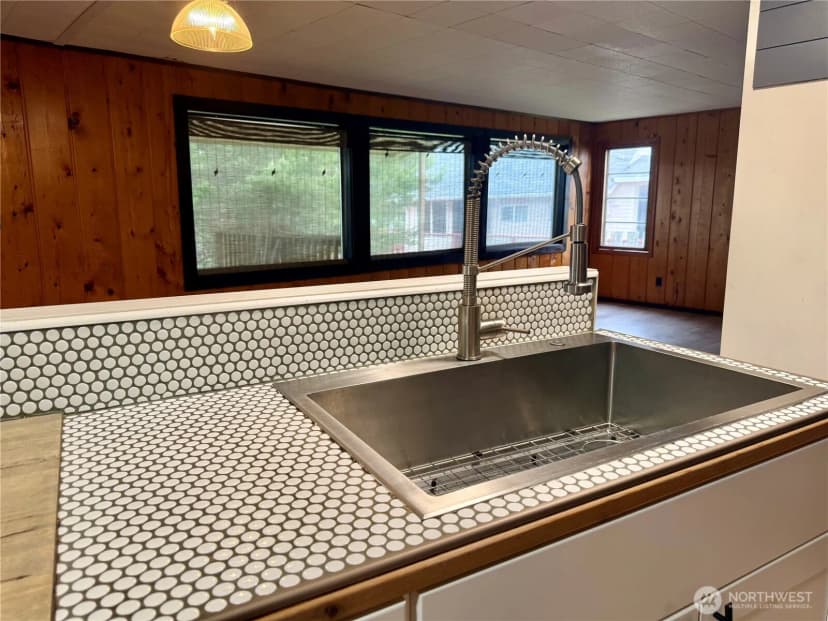 Property photo for 27105 K Place, Ocean Park photo 6