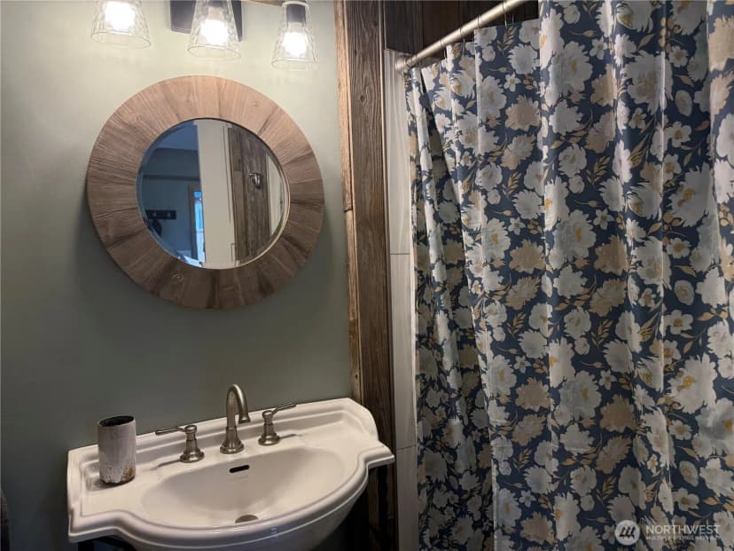 Property photo for 27105 K Place, Ocean Park photo 12