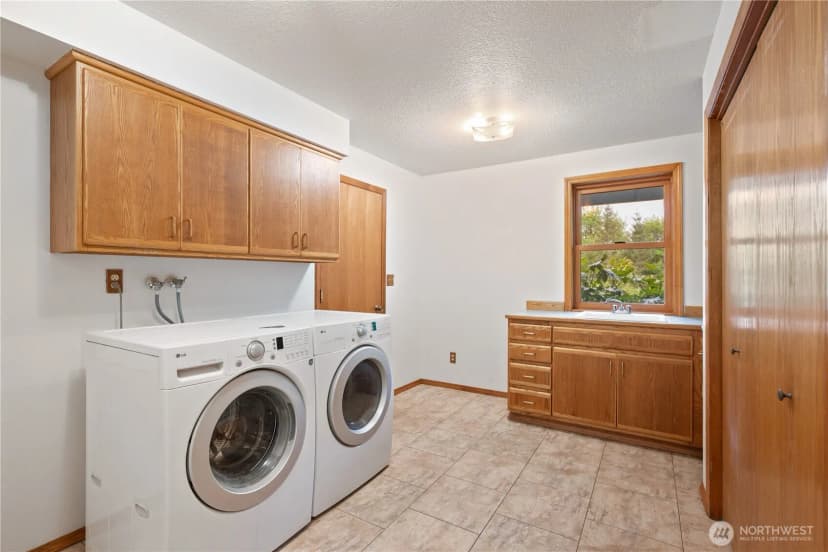 Property photo for 165 Tanglewood Drive, Longview photo 20