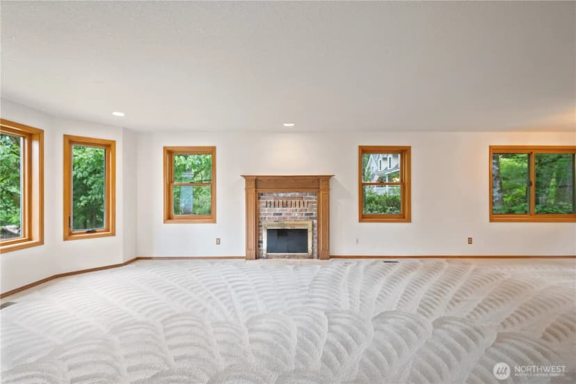 Property photo for 165 Tanglewood Drive, Longview photo 9