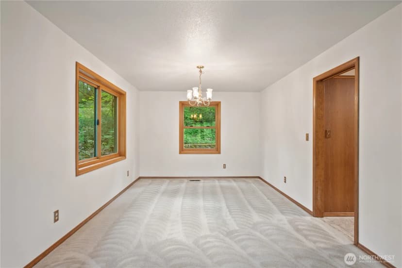 Property photo for 165 Tanglewood Drive, Longview photo 12