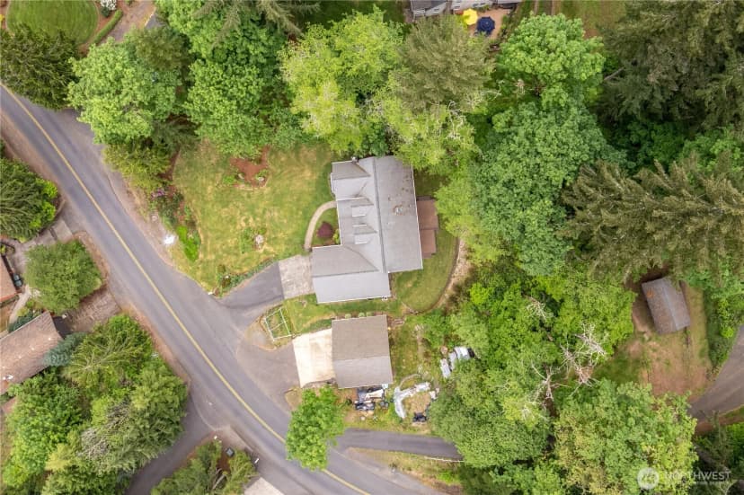 Property photo for 165 Tanglewood Drive, Longview photo 36