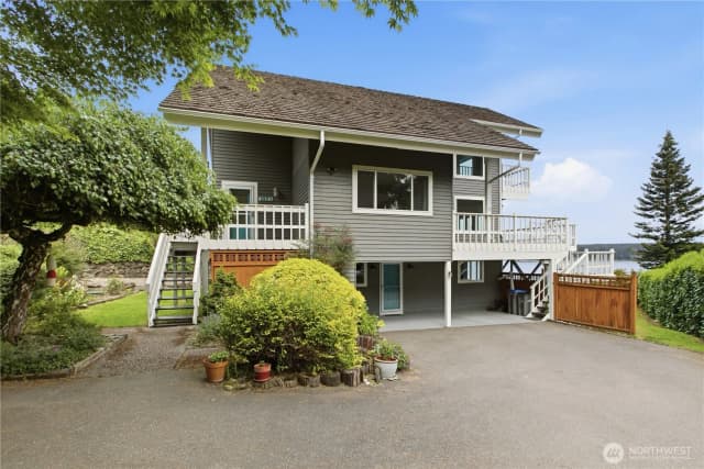 Property photo for 2653 Ne Fern Glen Road, Poulsbo