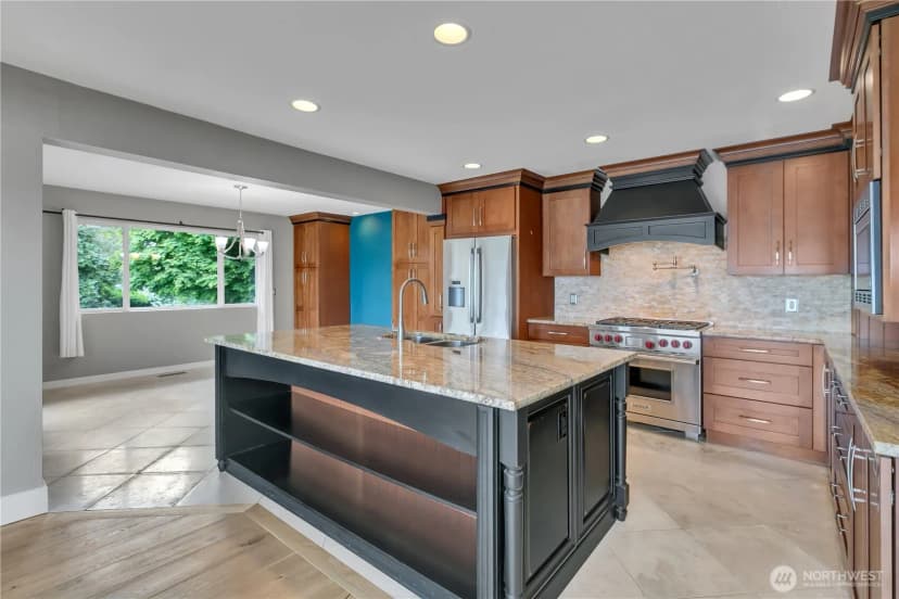 Property photo for 2653 Ne Fern Glen Road, Poulsbo photo 5