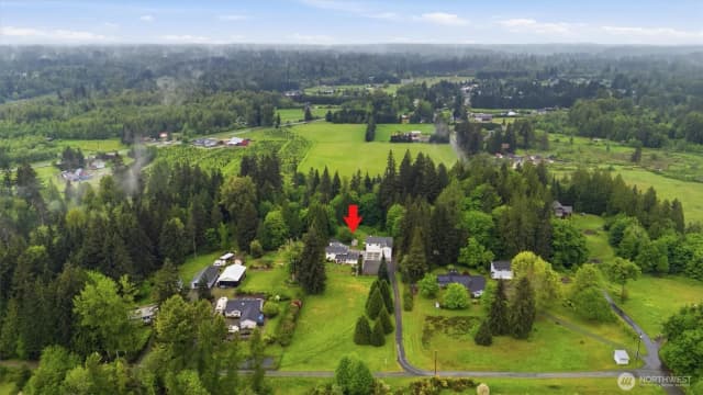 Property photo for 14529 50th Street Ne, Lake Stevens photo 4