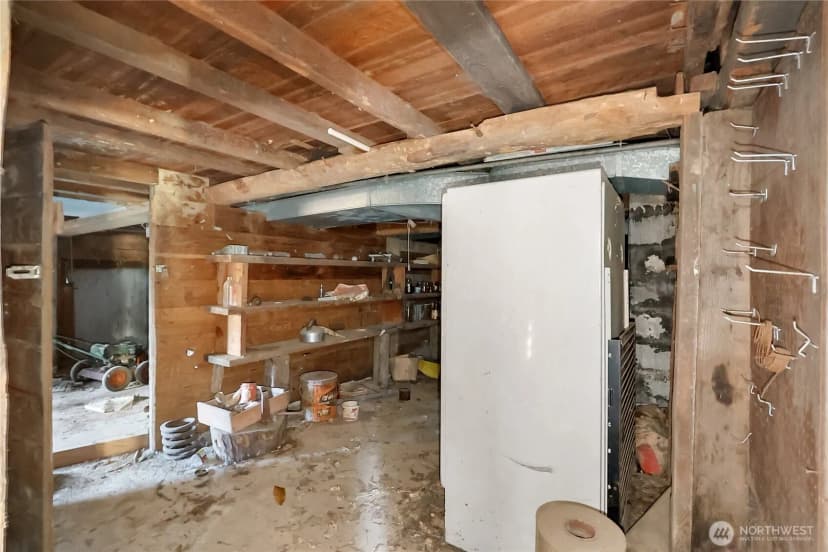 Property photo for 32910 5th Avenue, Black Diamond photo 20