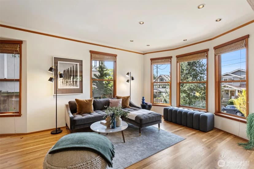 Property photo for 1524 10th Avenue W, Seattle photo 26