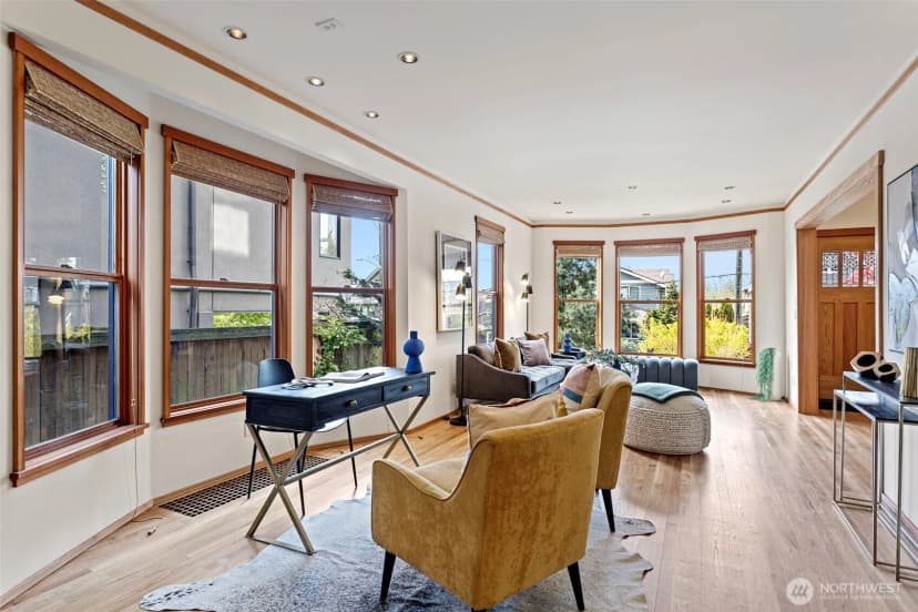 Property photo for 1524 10th Avenue W, Seattle photo 27
