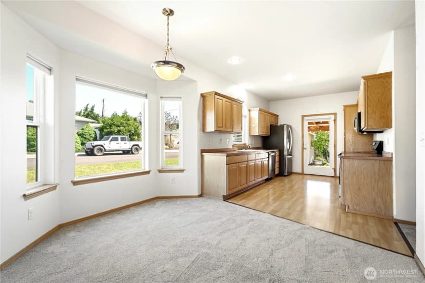 Property photo for 23 N 86th Avenue, Yakima photo 5
