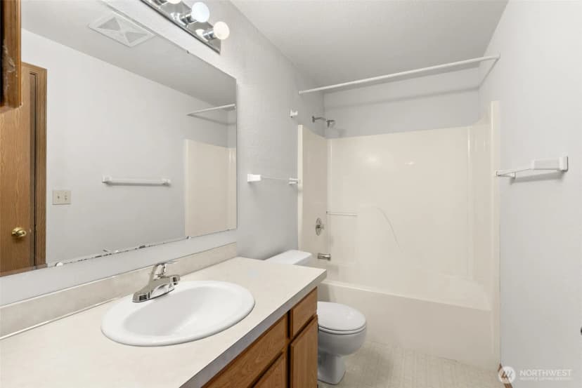 Property photo for 5045 Carole Drive Ne, Olympia photo 25
